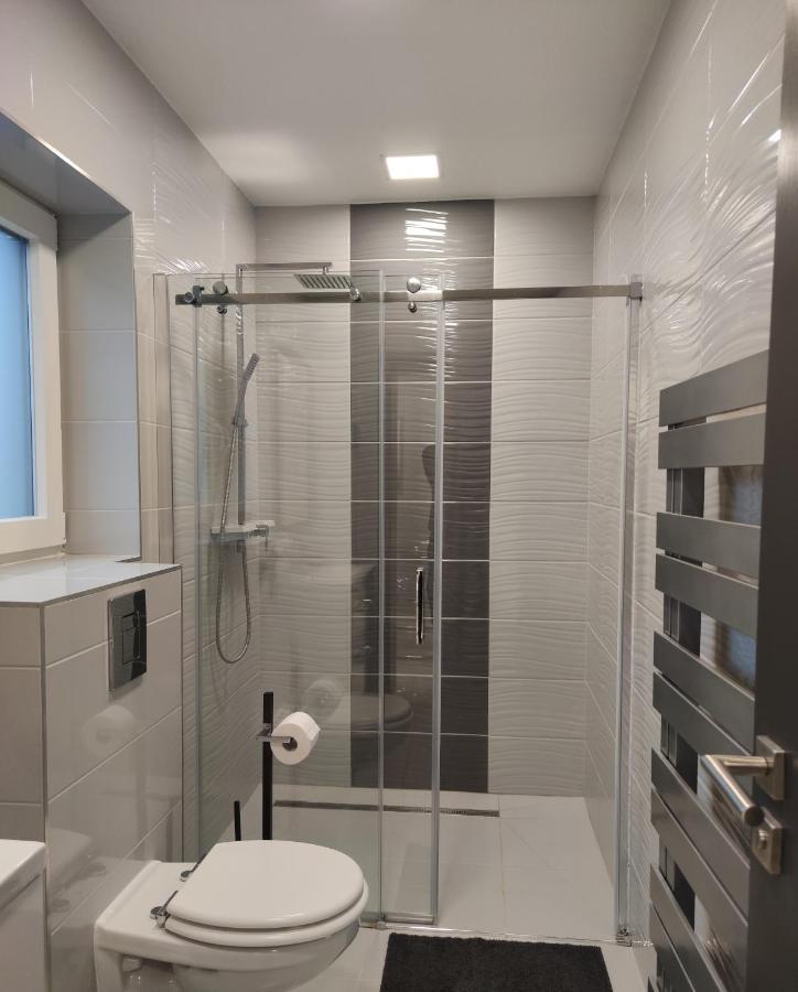 מישקולץ Aqua Solar Apartmanhaz מראה חיצוני תמונה